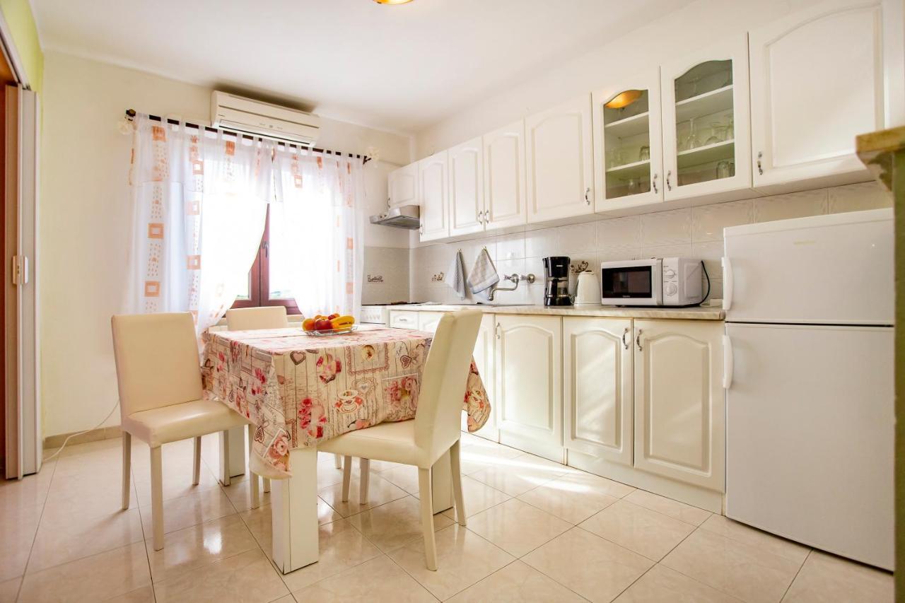 Apartmani Jurman Matohanci Exterior foto
