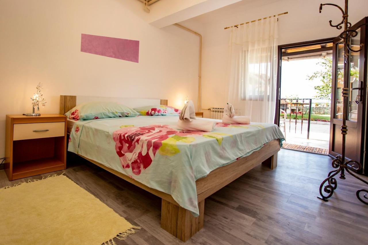 Apartmani Jurman Matohanci Exterior foto